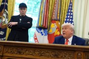 ai算命马斯克：我进退两难
